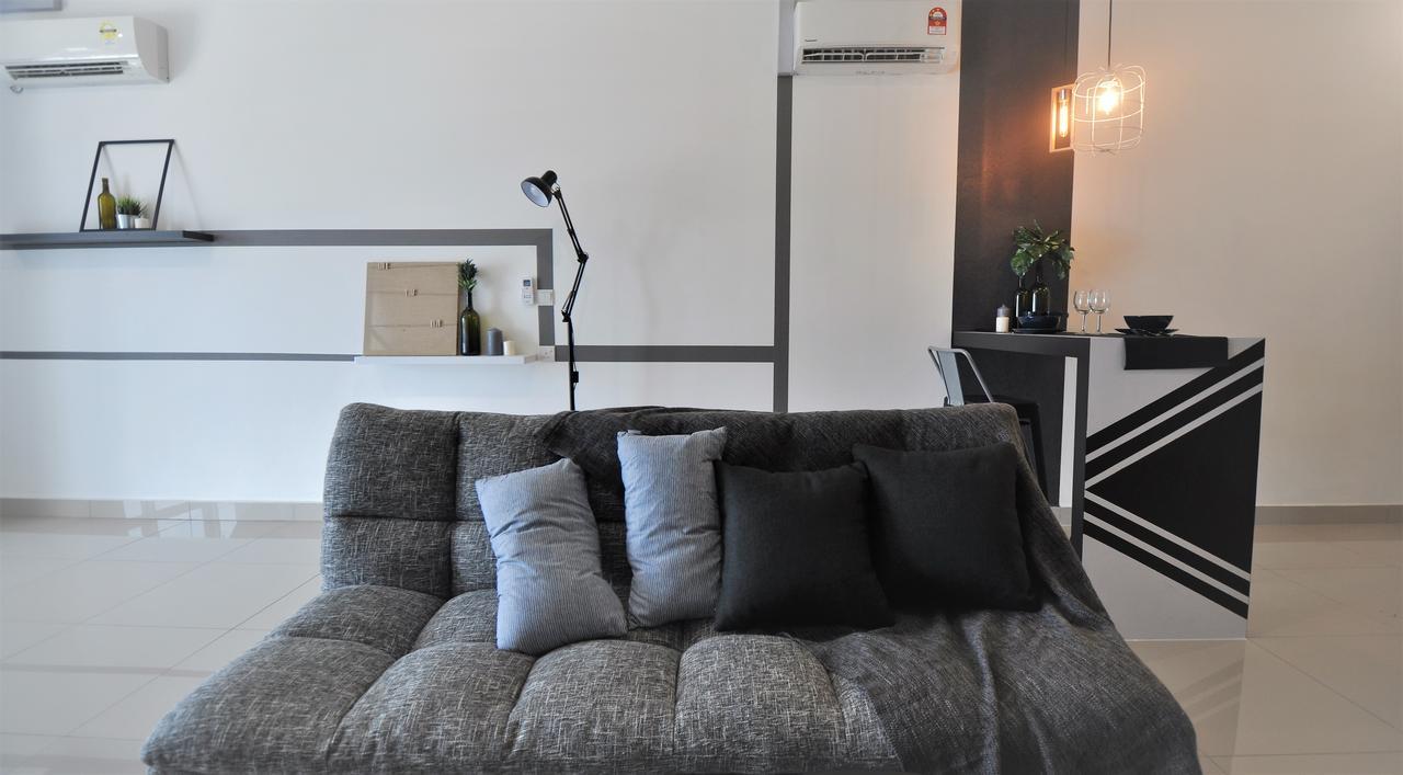 Kitolo Home @ Twin Galaxy 02, Jb星梦奇缘studio款 Johor Bahru Dış mekan fotoğraf